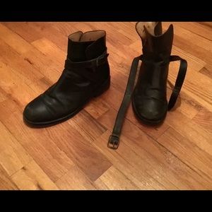 J. Crew Italian-made leather ankle boots. Black/7.5